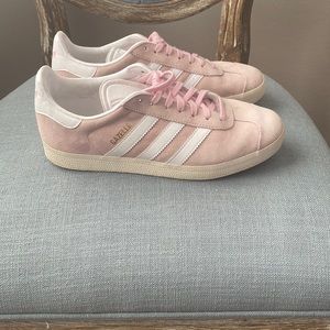 Adidas Gazelle Pink Vapor size 8 1/2.